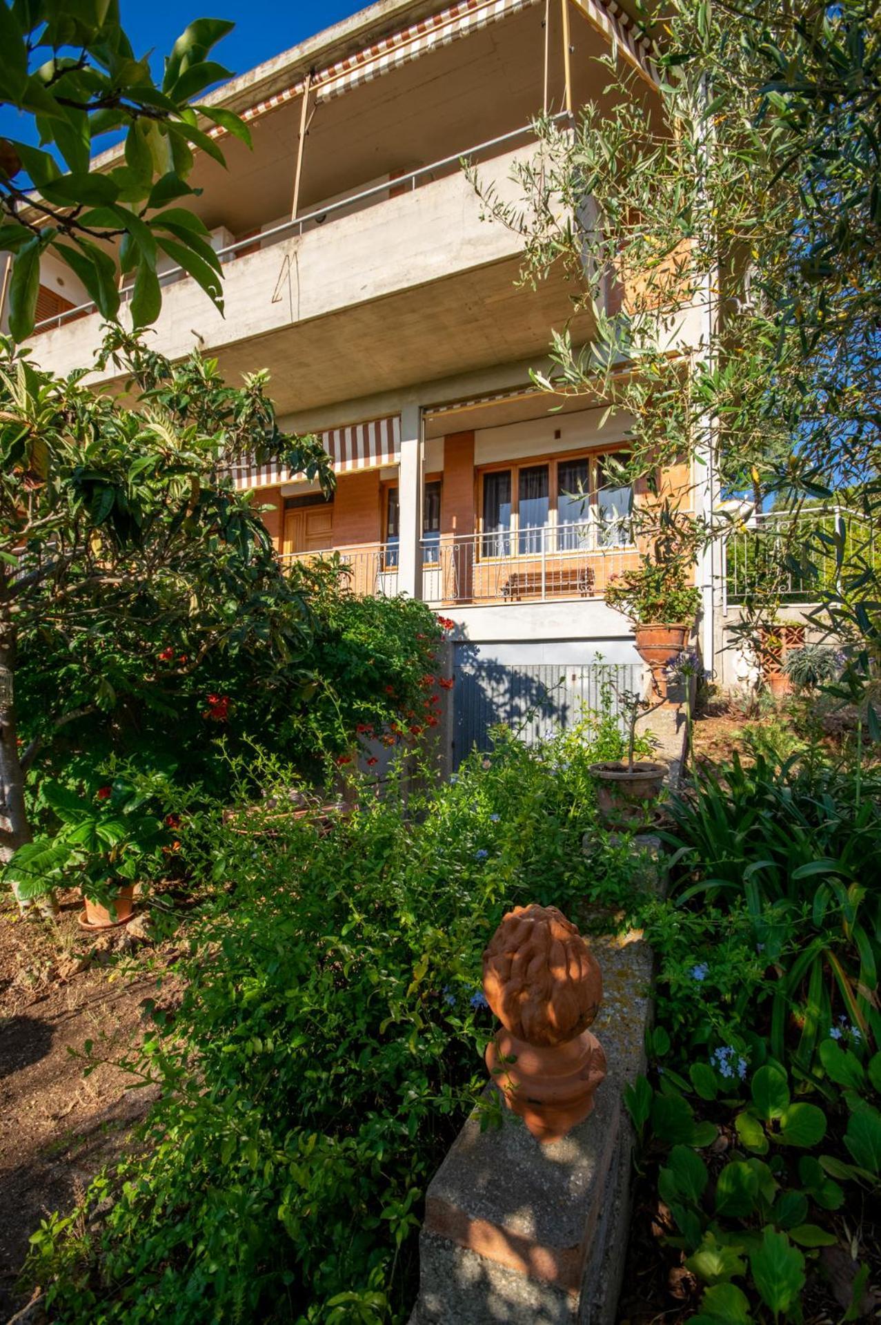 Villa Panoramica Garden Bike Massa Marittima Exterior photo